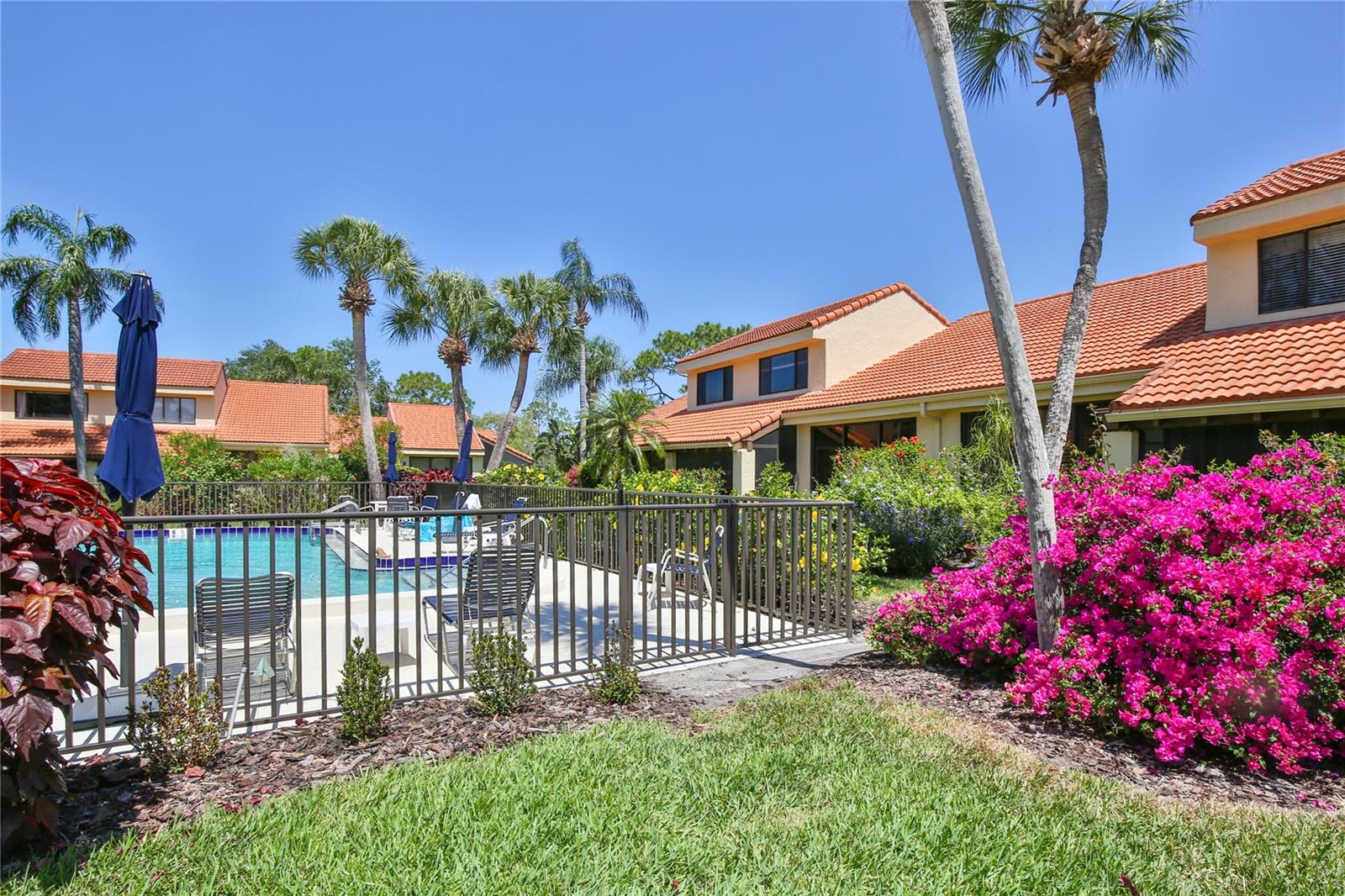 Image 17 of 26 For 5362 Huntingwood Court 16