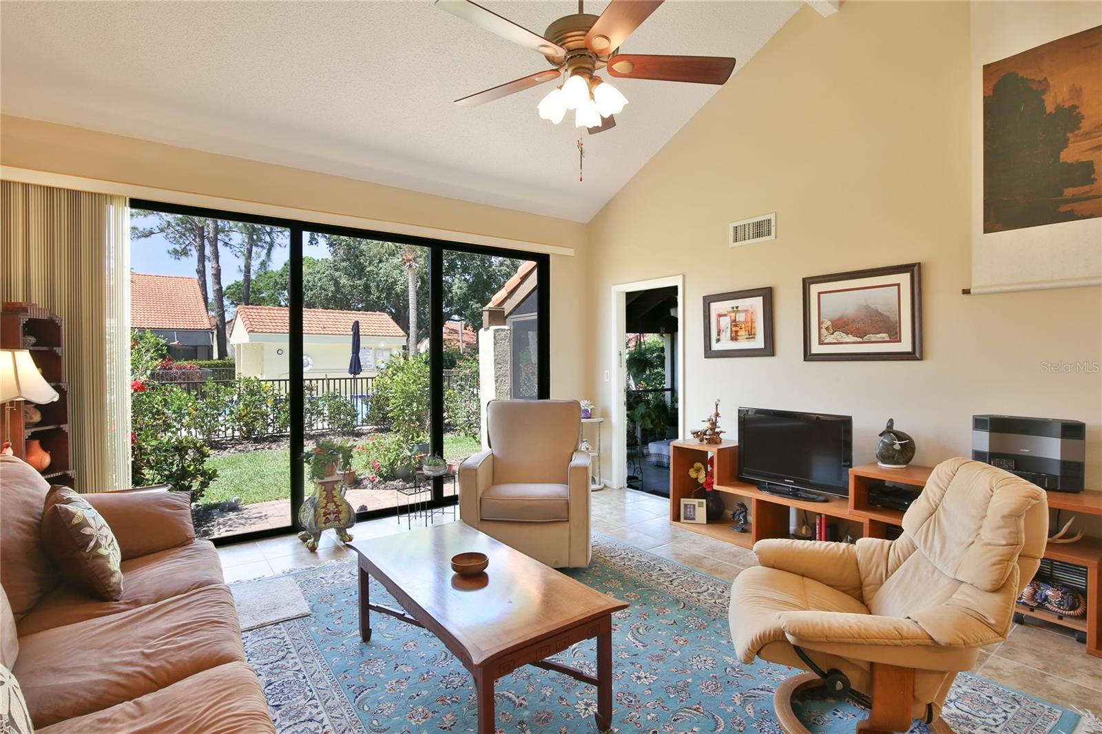 Image 4 of 26 For 5362 Huntingwood Court 16
