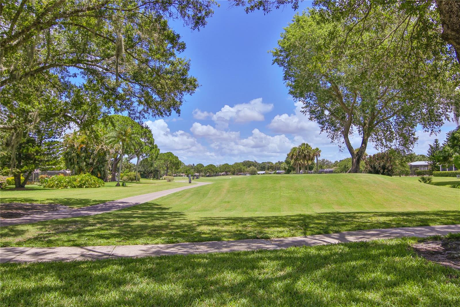 Image 43 of 44 For 5362 Huntingwood Court 16