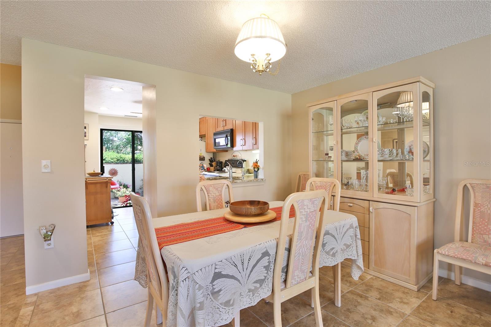 Image 6 of 26 For 5362 Huntingwood Court 16