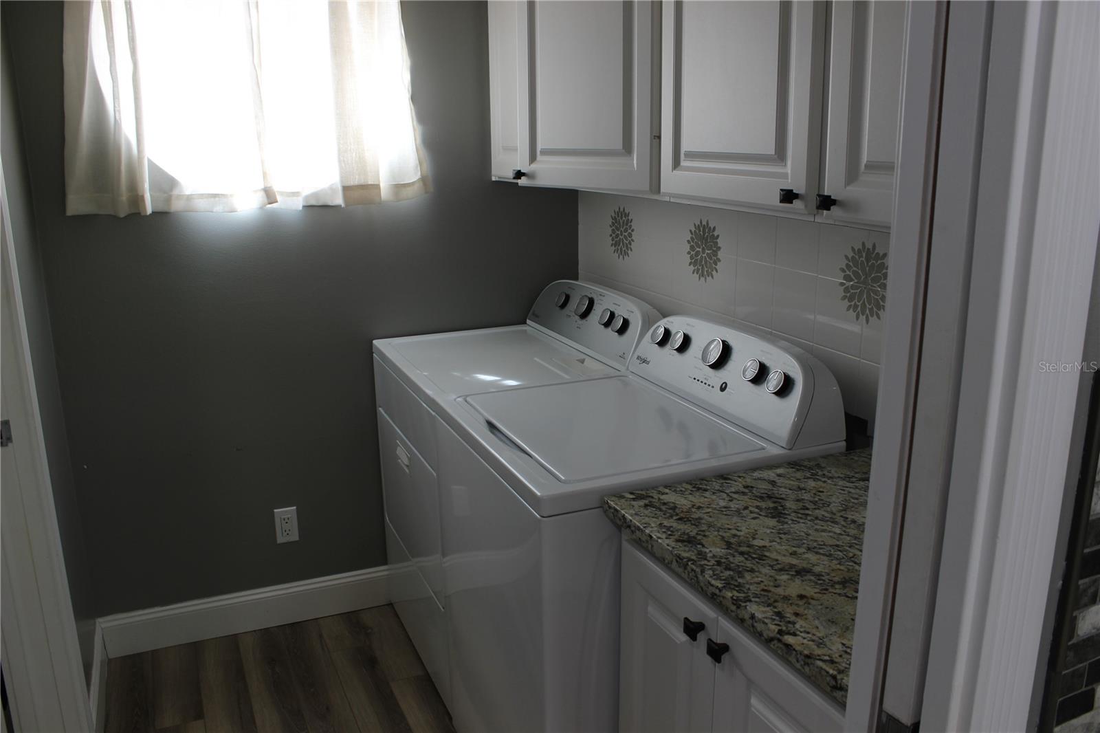 Image 5 of 33 For 8110 Cardena Lane