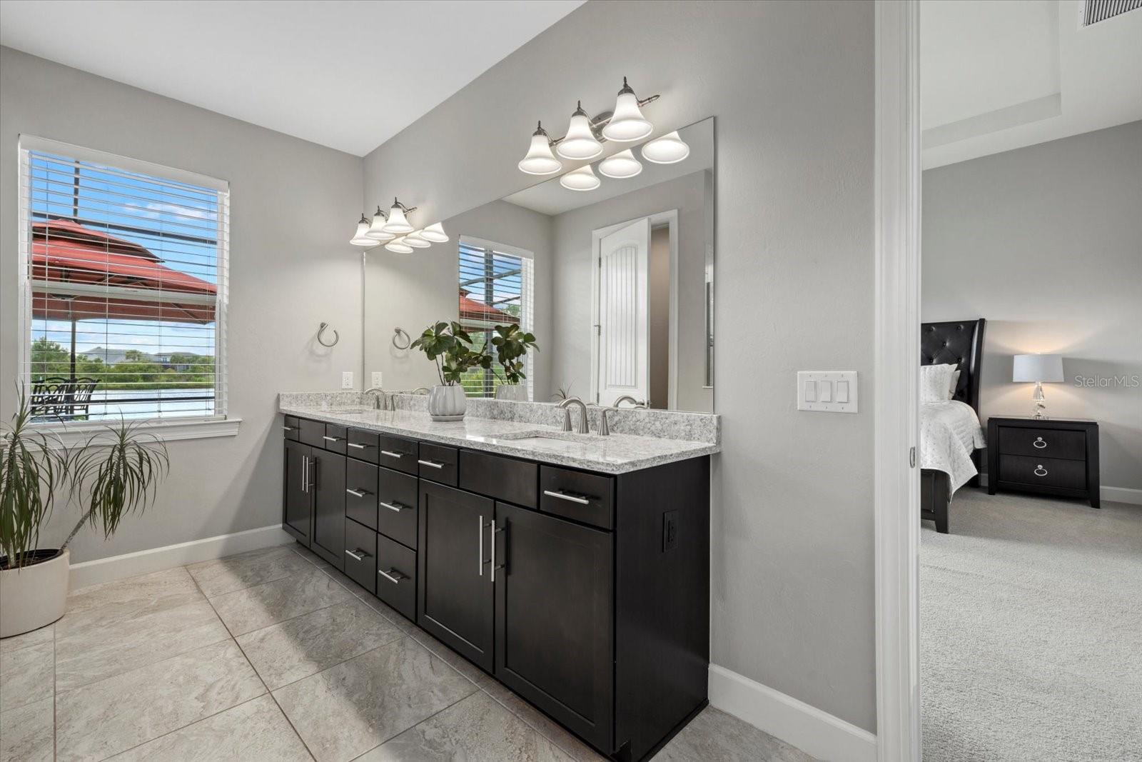 Image 31 of 87 For 3808 Eastham Lane