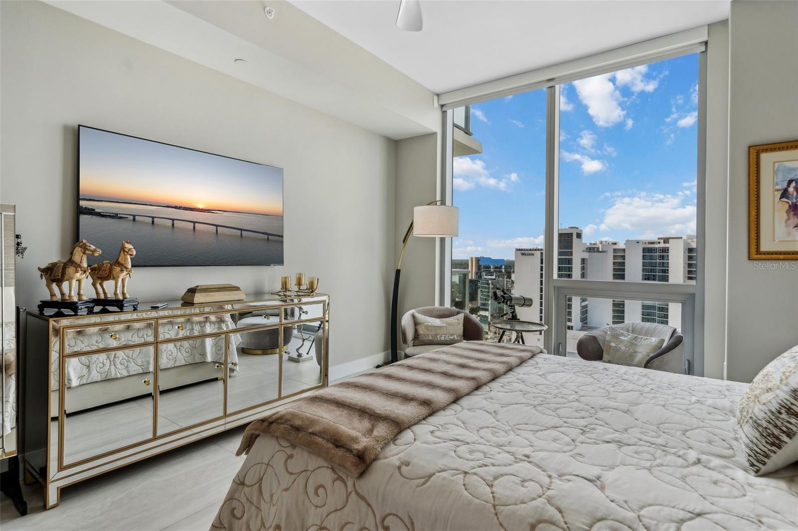 Image 45 of 100 For 301 Quay Commons  1709
