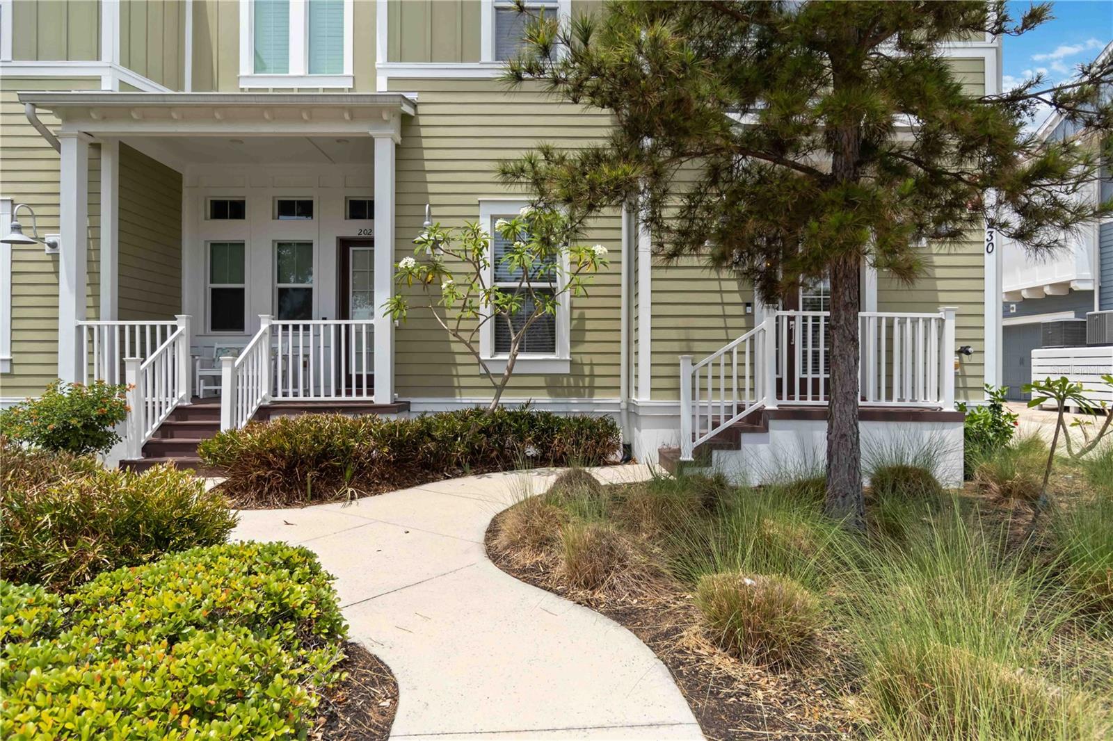 Image 3 of 48 For 230 Sapphire Lake Drive 201
