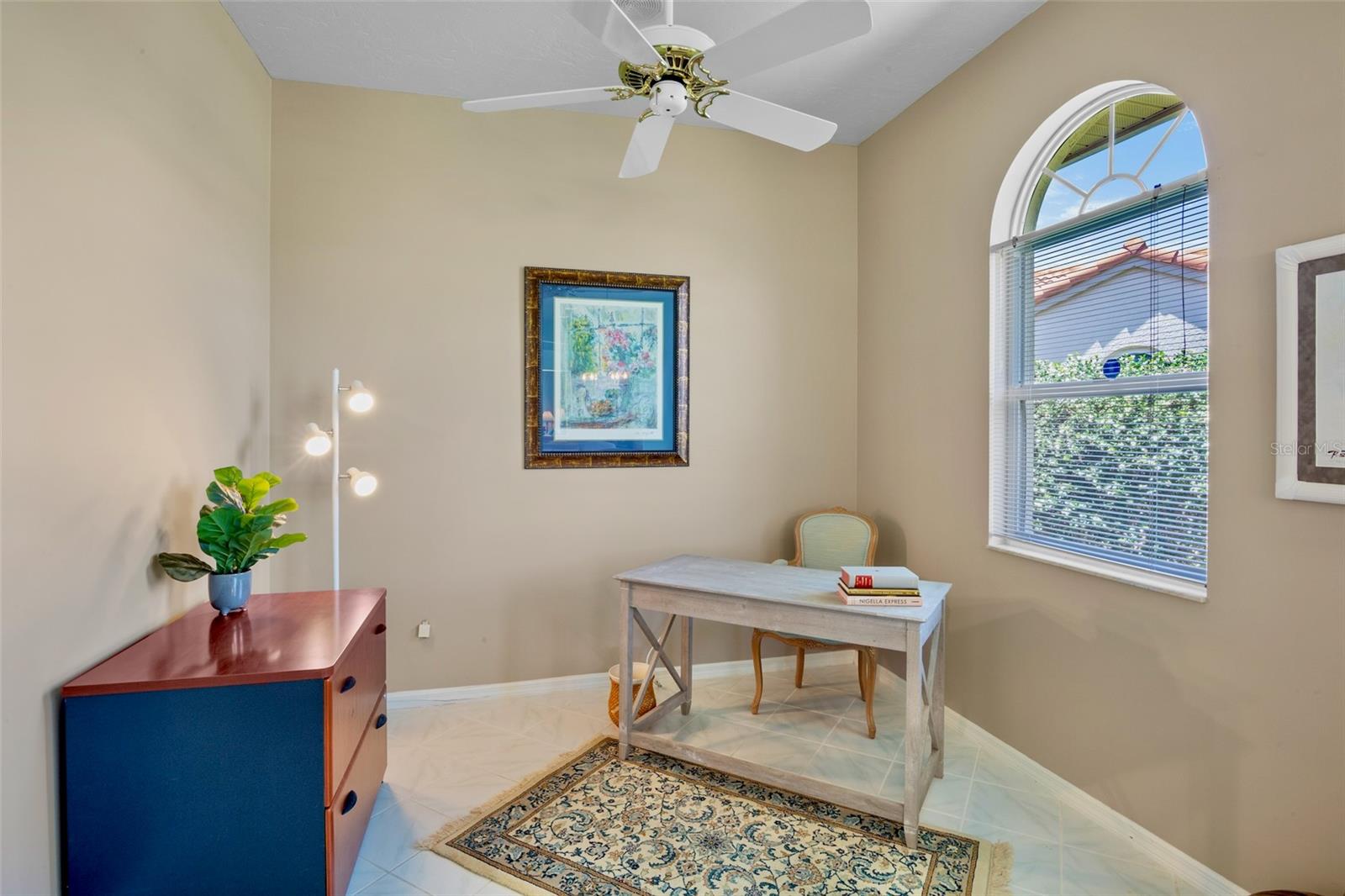 Image 18 of 45 For 3412 Chelmsford Court 42