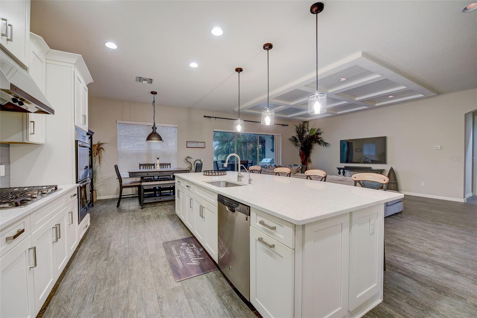 Image 21 of 83 For 6001 Anise Drive