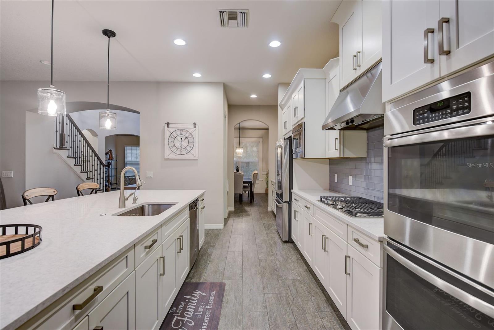 Image 24 of 83 For 6001 Anise Drive