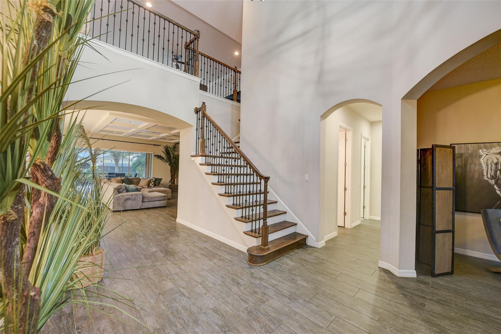 Image 8 of 83 For 6001 Anise Drive