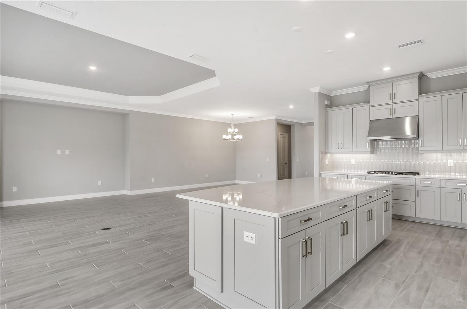 Image 24 of 80 For 15625 San Lazzaro Avenue