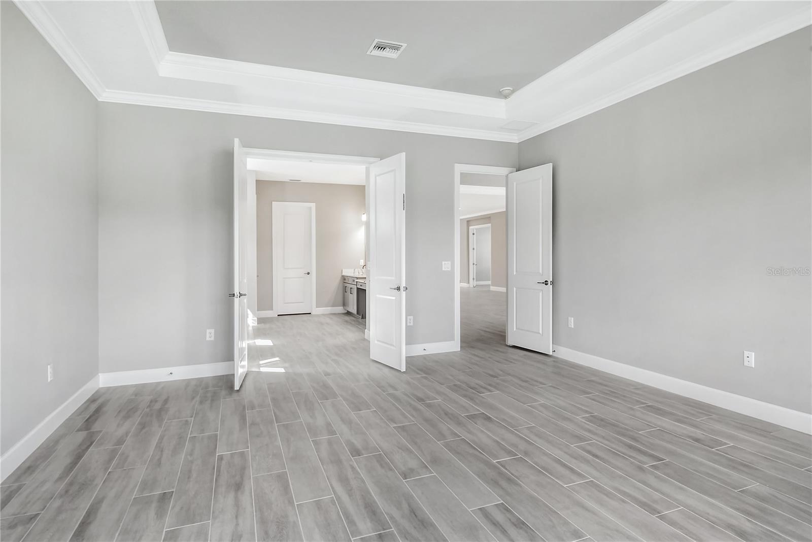 Image 33 of 80 For 15625 San Lazzaro Avenue