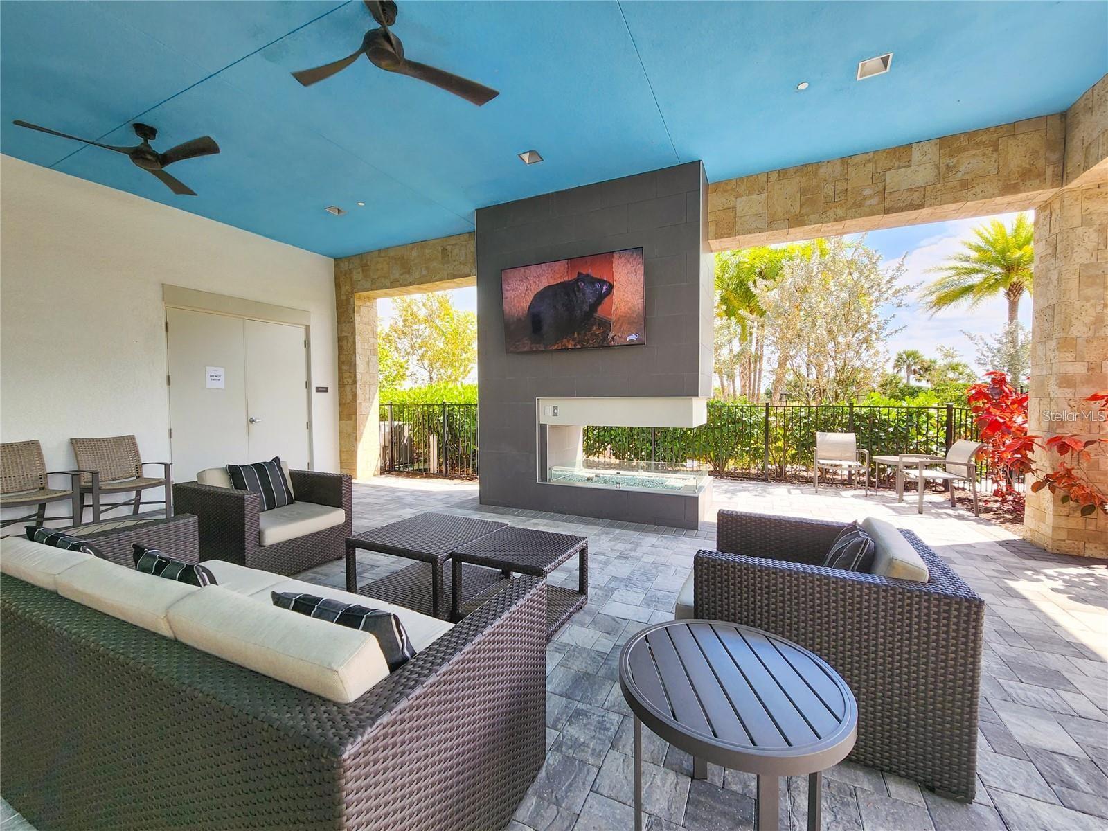 Image 73 of 80 For 15625 San Lazzaro Avenue