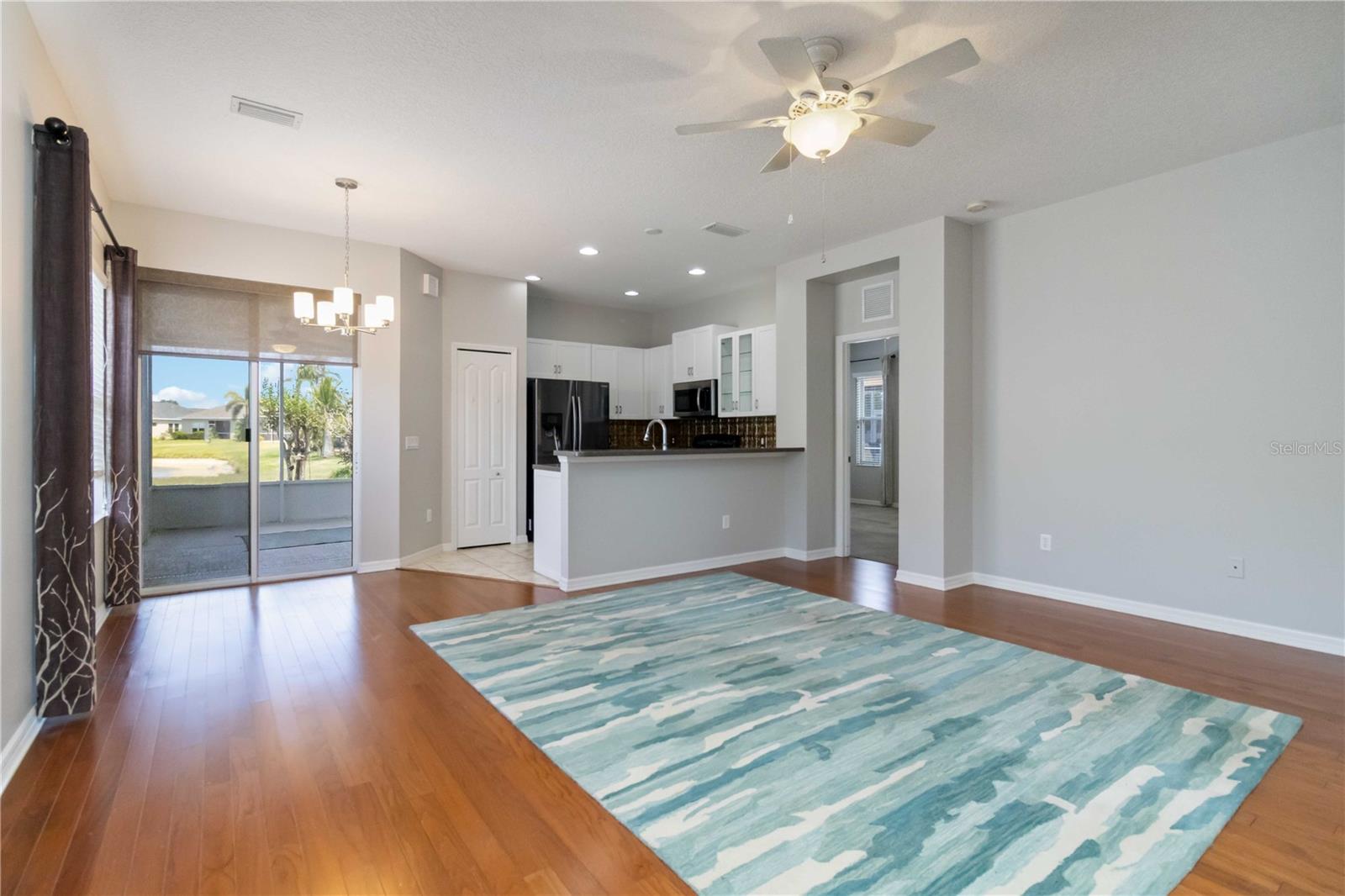 Image 7 of 27 For 5227 Aqua Breeze Drive