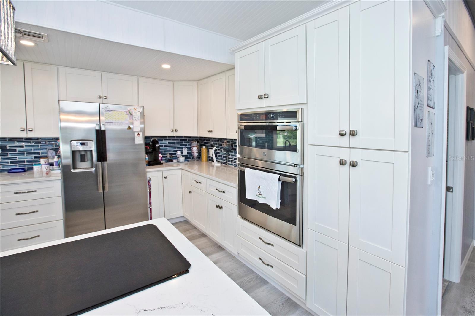 Image 19 of 45 For 4111 13th Street E