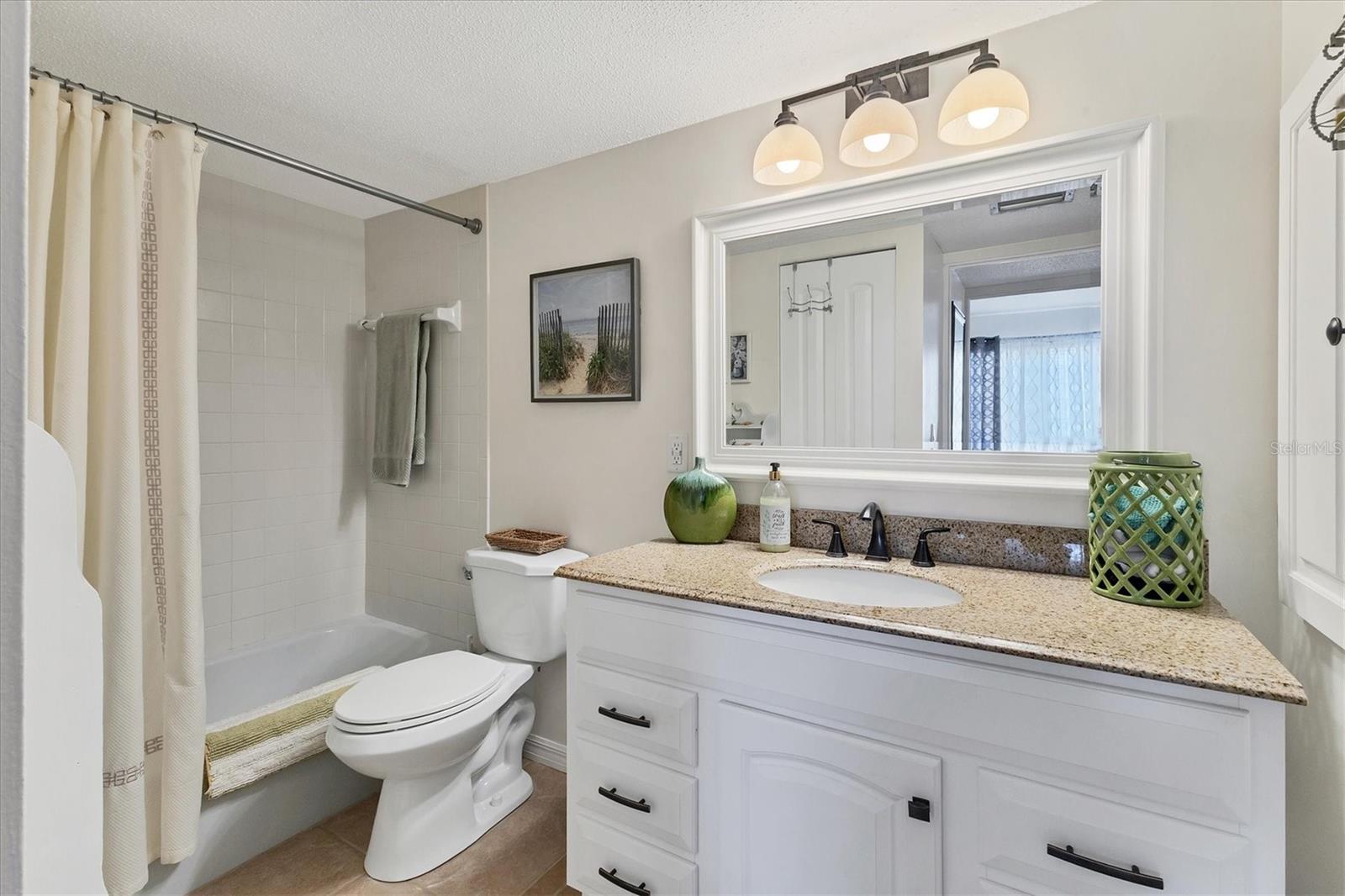 Image 20 of 47 For 3690 Pinecrest Street 114