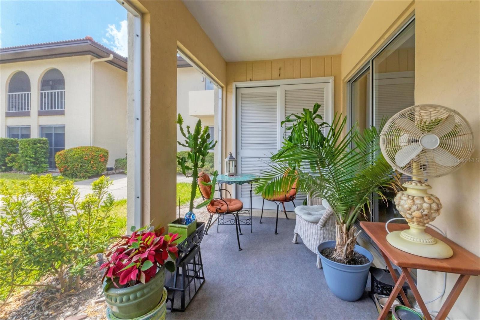 Image 24 of 47 For 3690 Pinecrest Street 114
