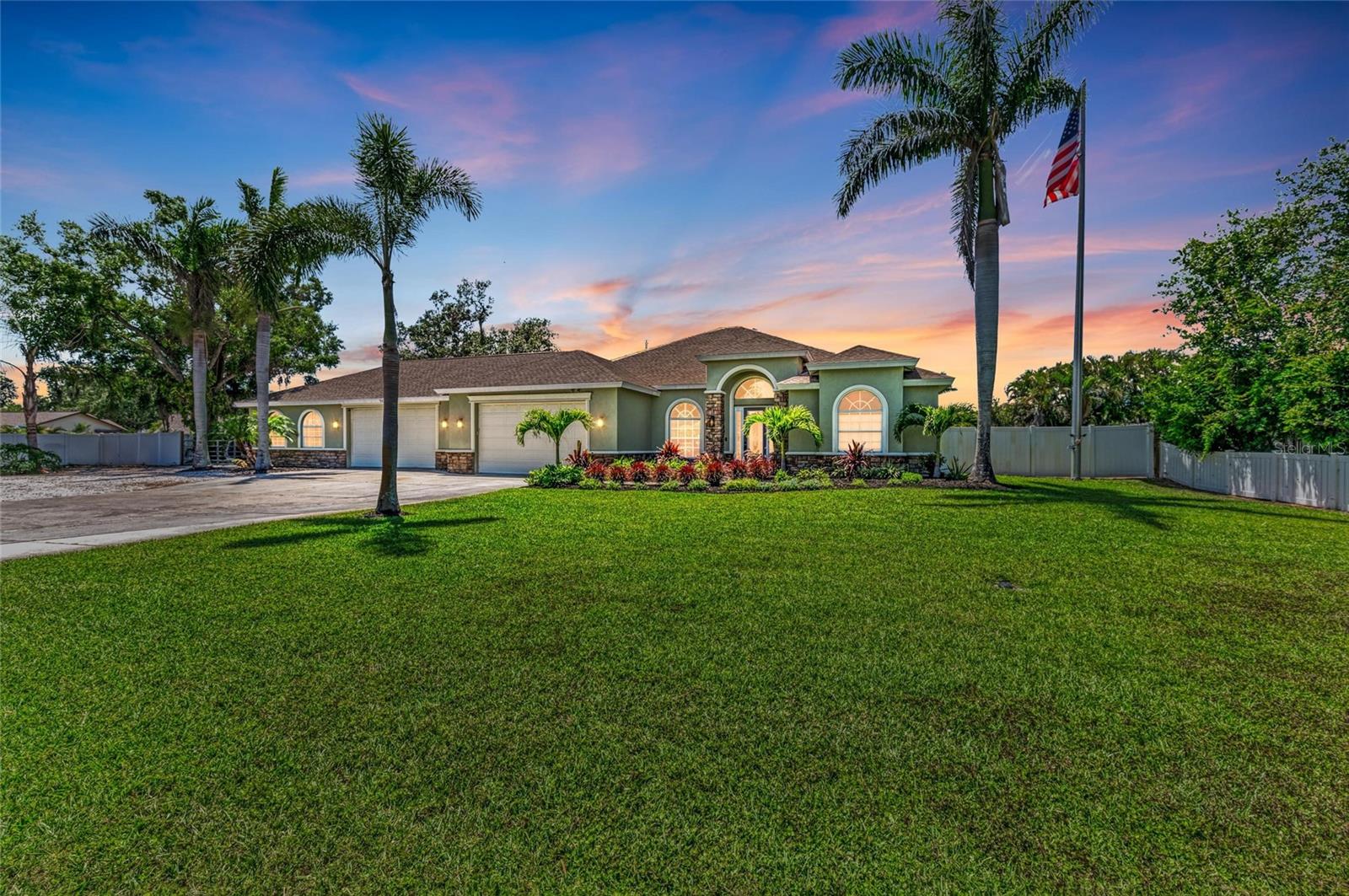 Details for 7420 Tuttle Avenue, SARASOTA, FL 34243