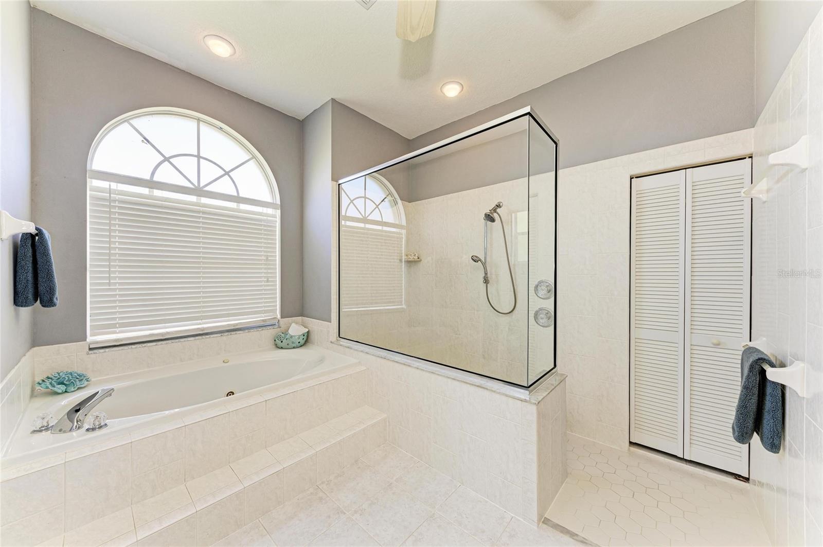 Image 31 of 65 For 7420 Tuttle Avenue