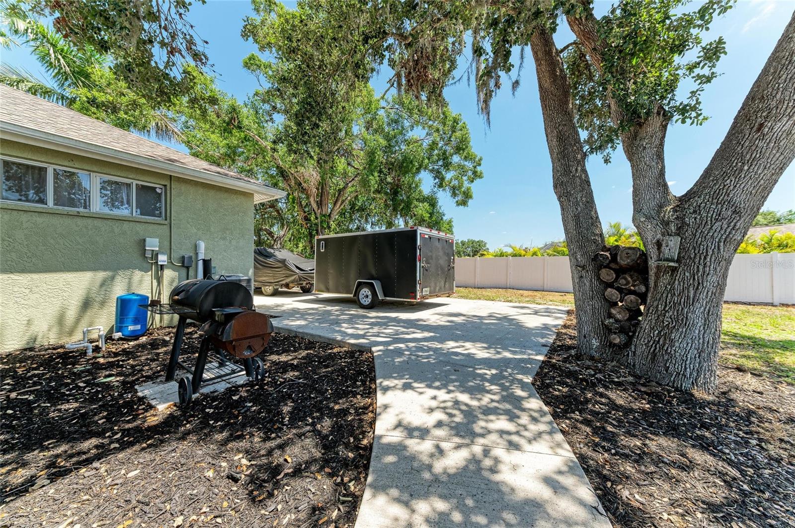 Image 9 of 65 For 7420 Tuttle Avenue