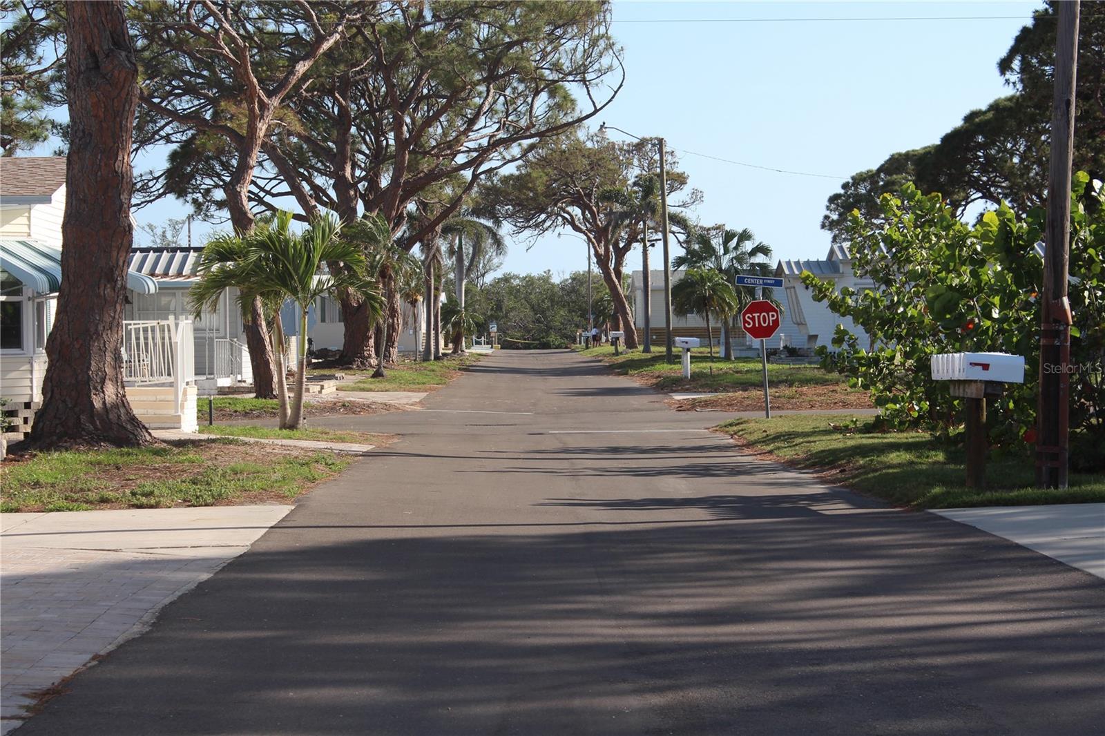 Image 4 of 16 For 10315 Cortez Road W 23-5