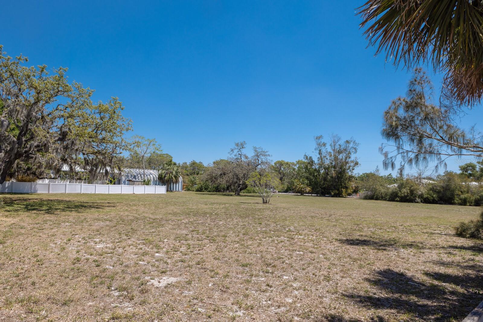 Image 10 of 92 For 2723 59th Street