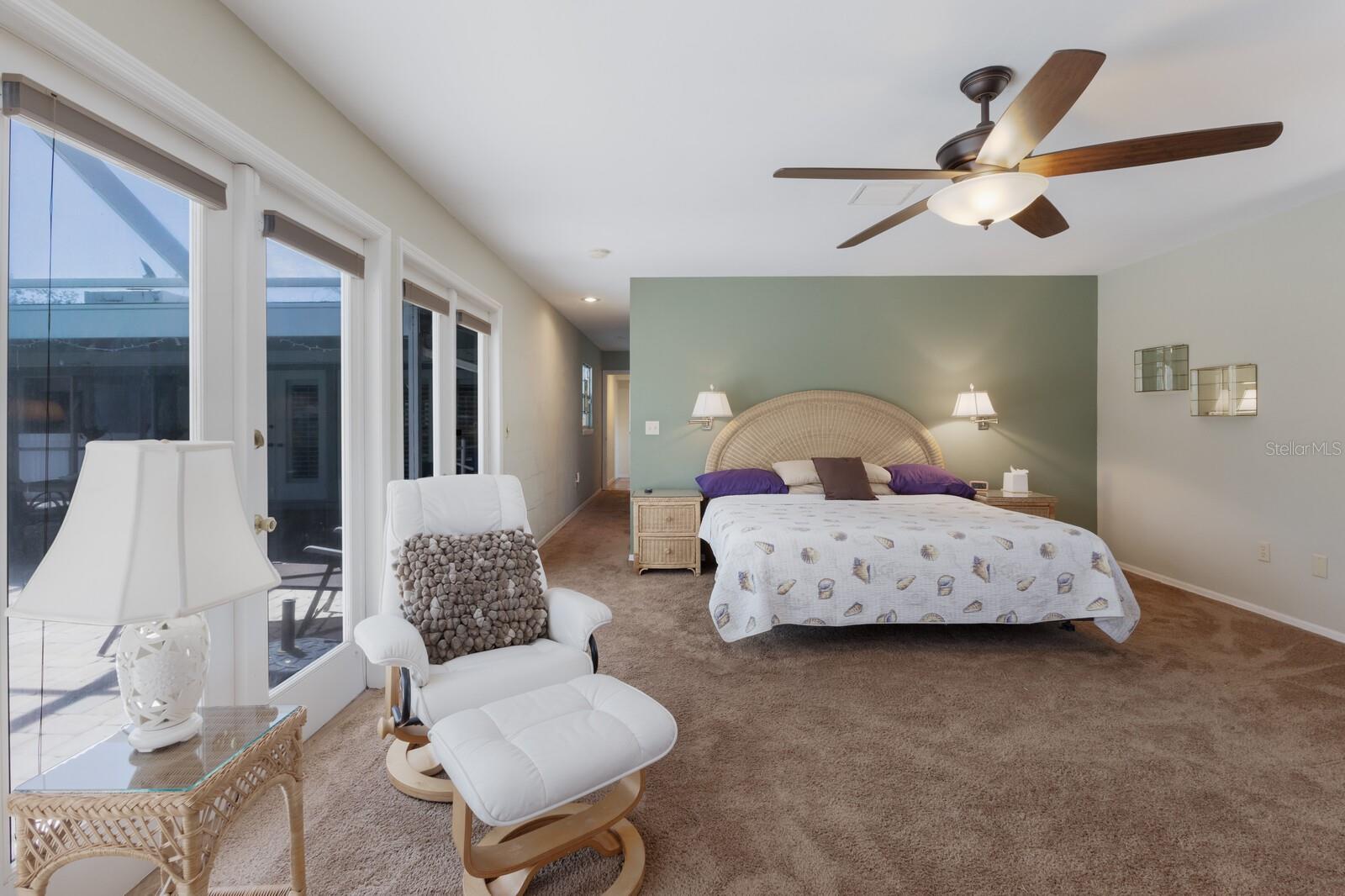 Image 39 of 92 For 2723 59th Street