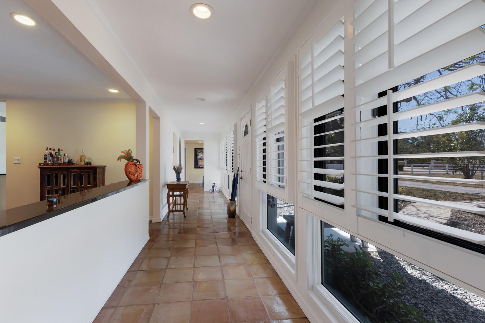 Image 42 of 92 For 2723 59th Street