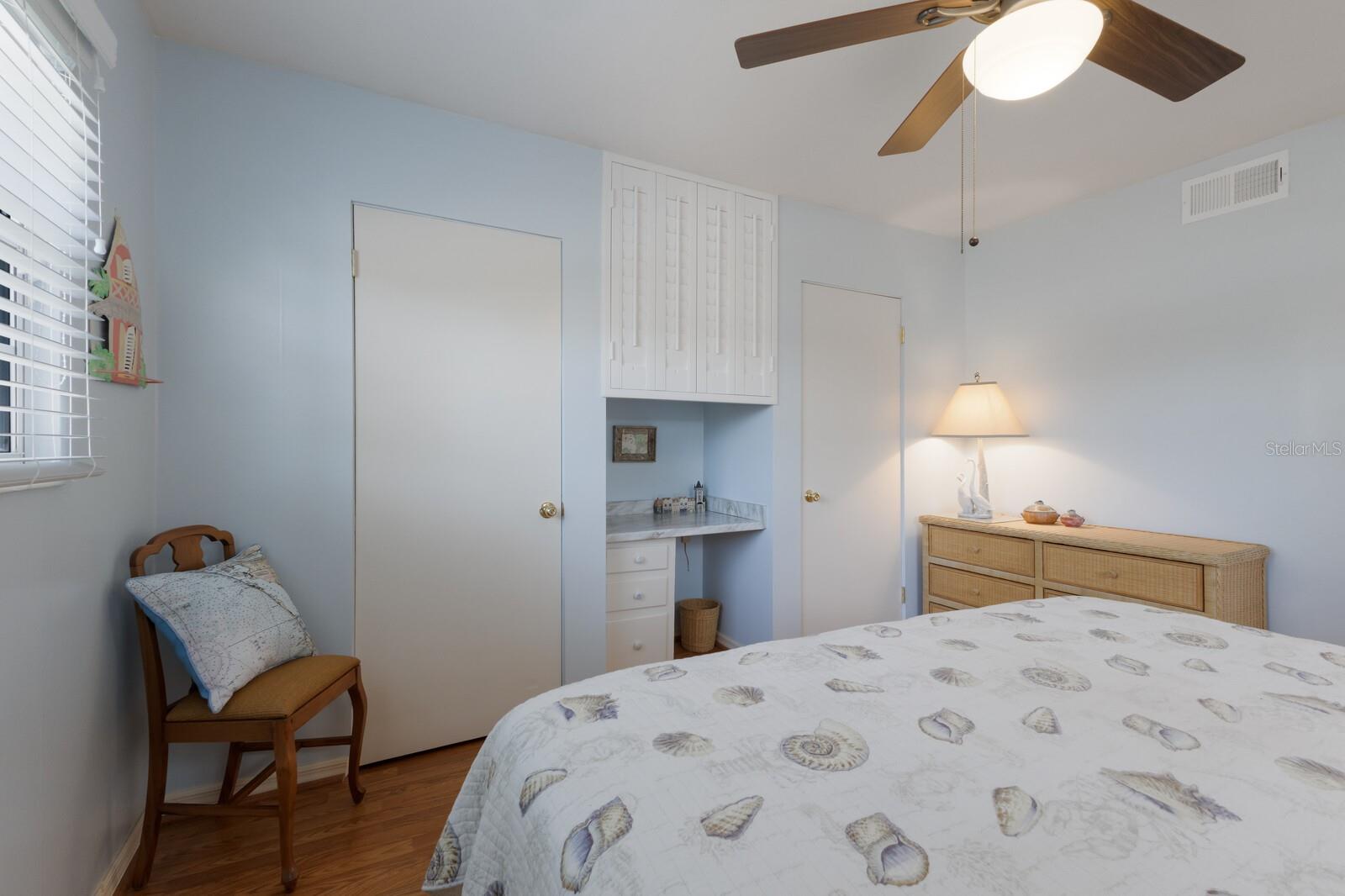 Image 45 of 92 For 2723 59th Street