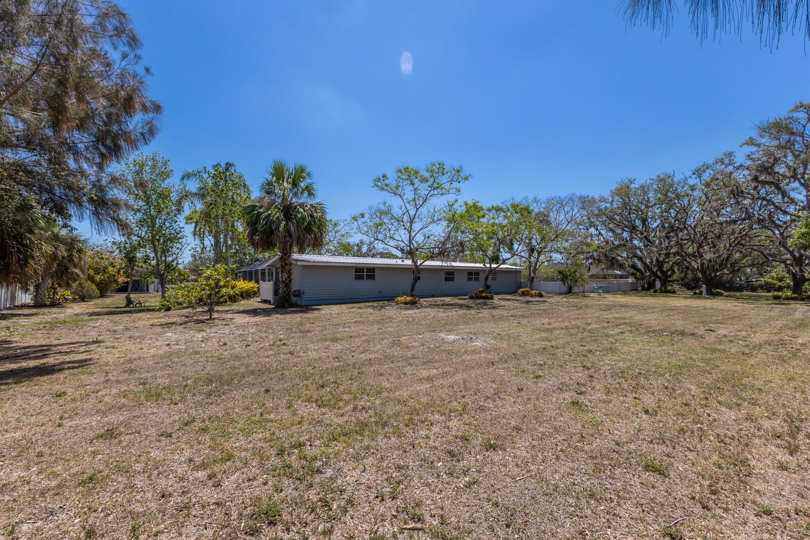 Image 78 of 92 For 2723 59th Street