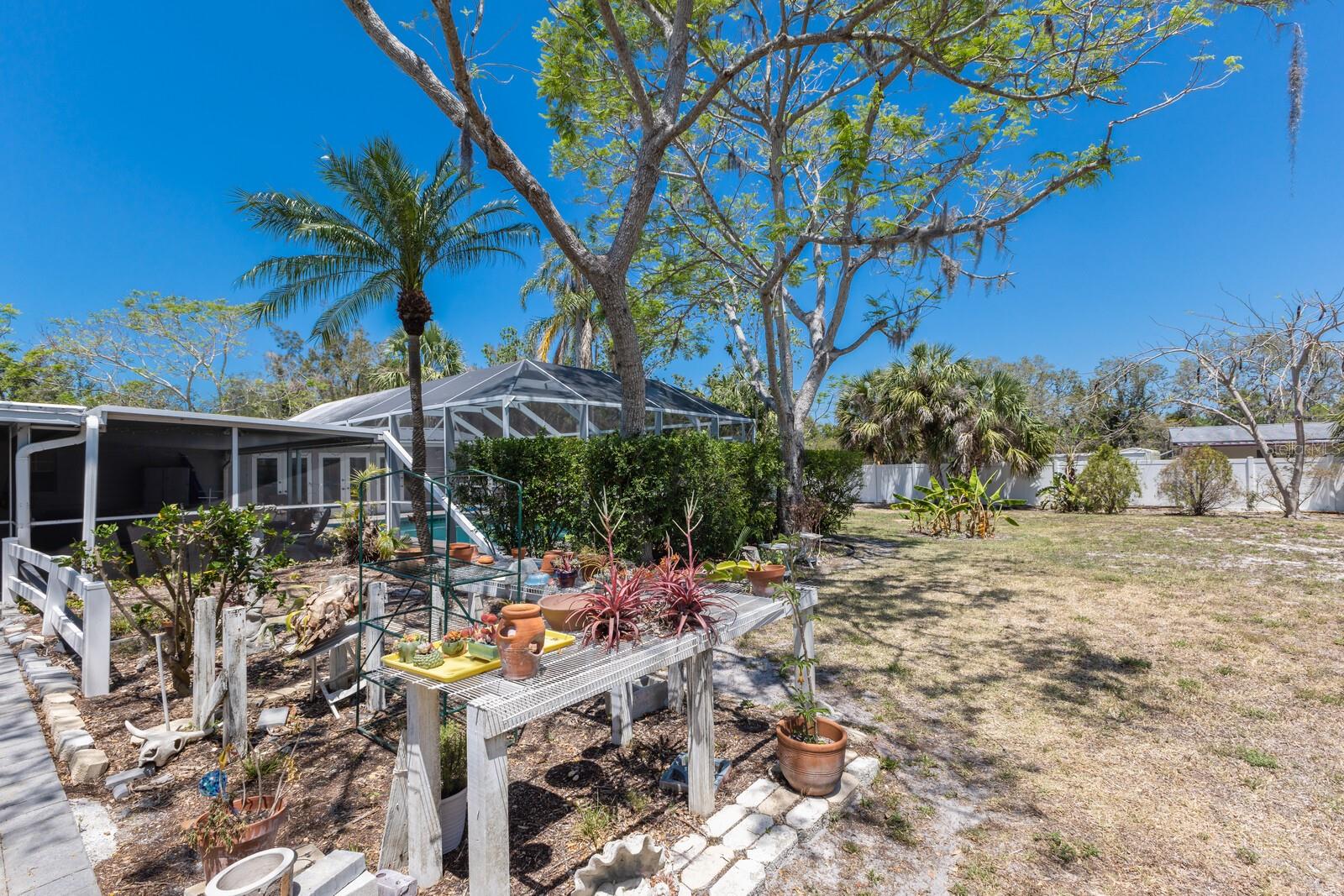 Image 86 of 92 For 2723 59th Street