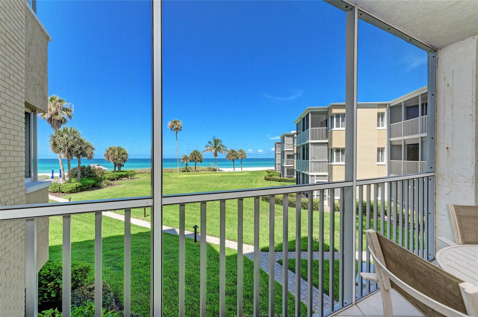 Image 10 of 42 For 4825 Gulf Of Mexico Drive 201