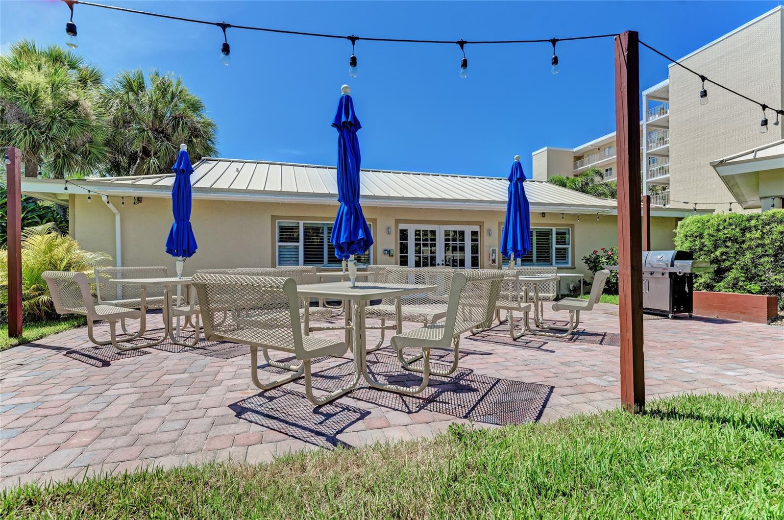 Image 33 of 42 For 4825 Gulf Of Mexico Drive 201