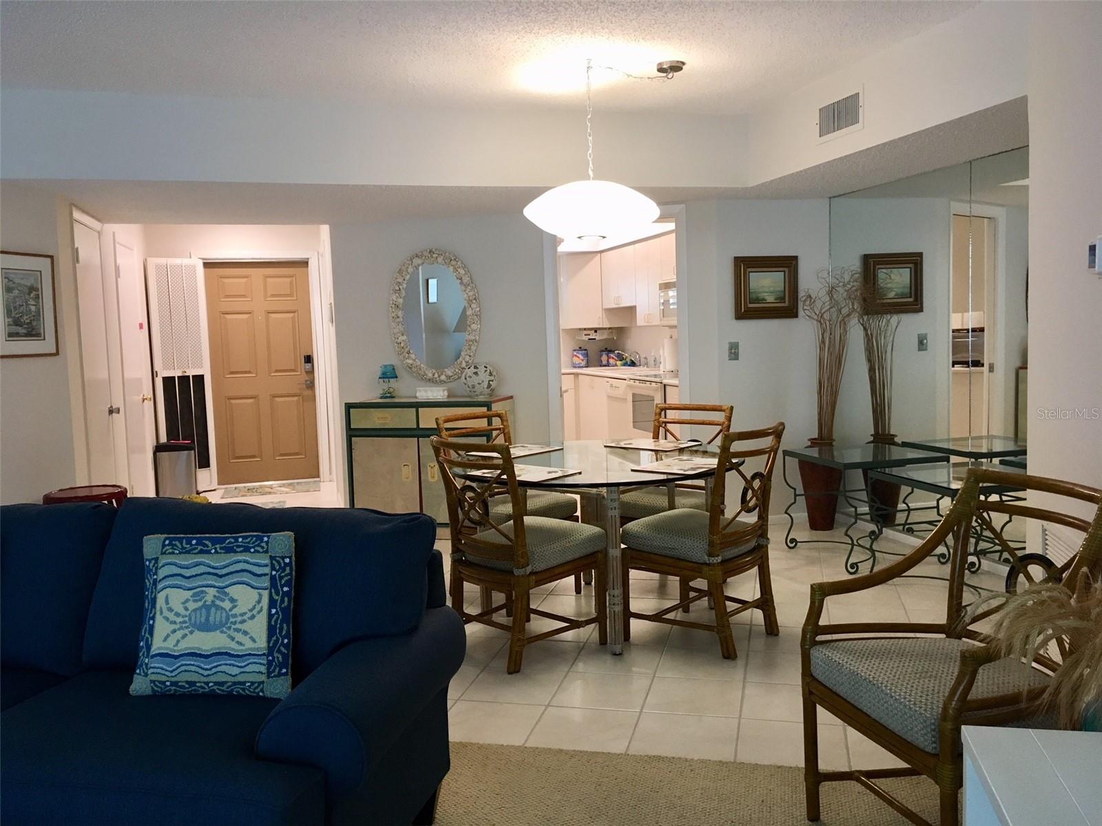 Image 4 of 42 For 4825 Gulf Of Mexico Drive 201