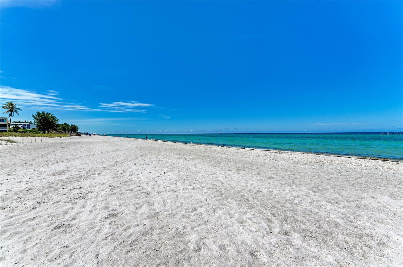 Image 40 of 42 For 4825 Gulf Of Mexico Drive 201
