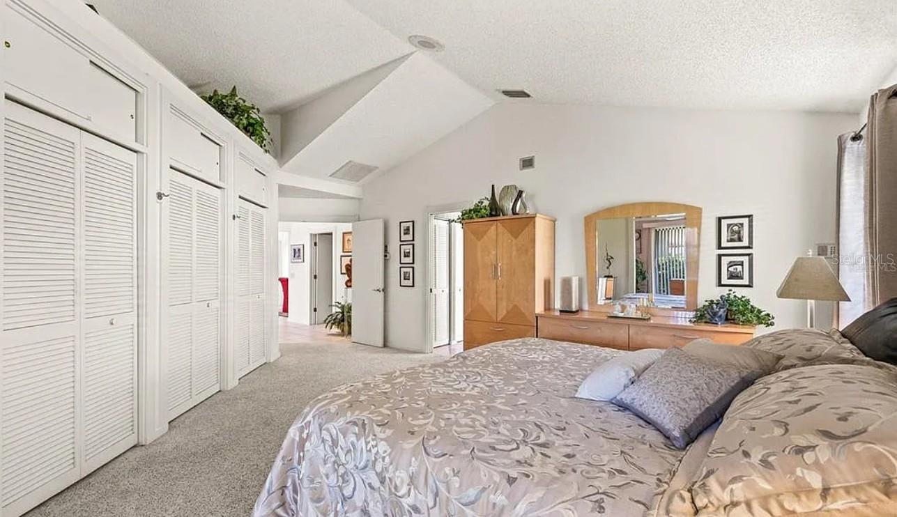 Image 15 of 42 For 8142 Misty Oaks Boulevard
