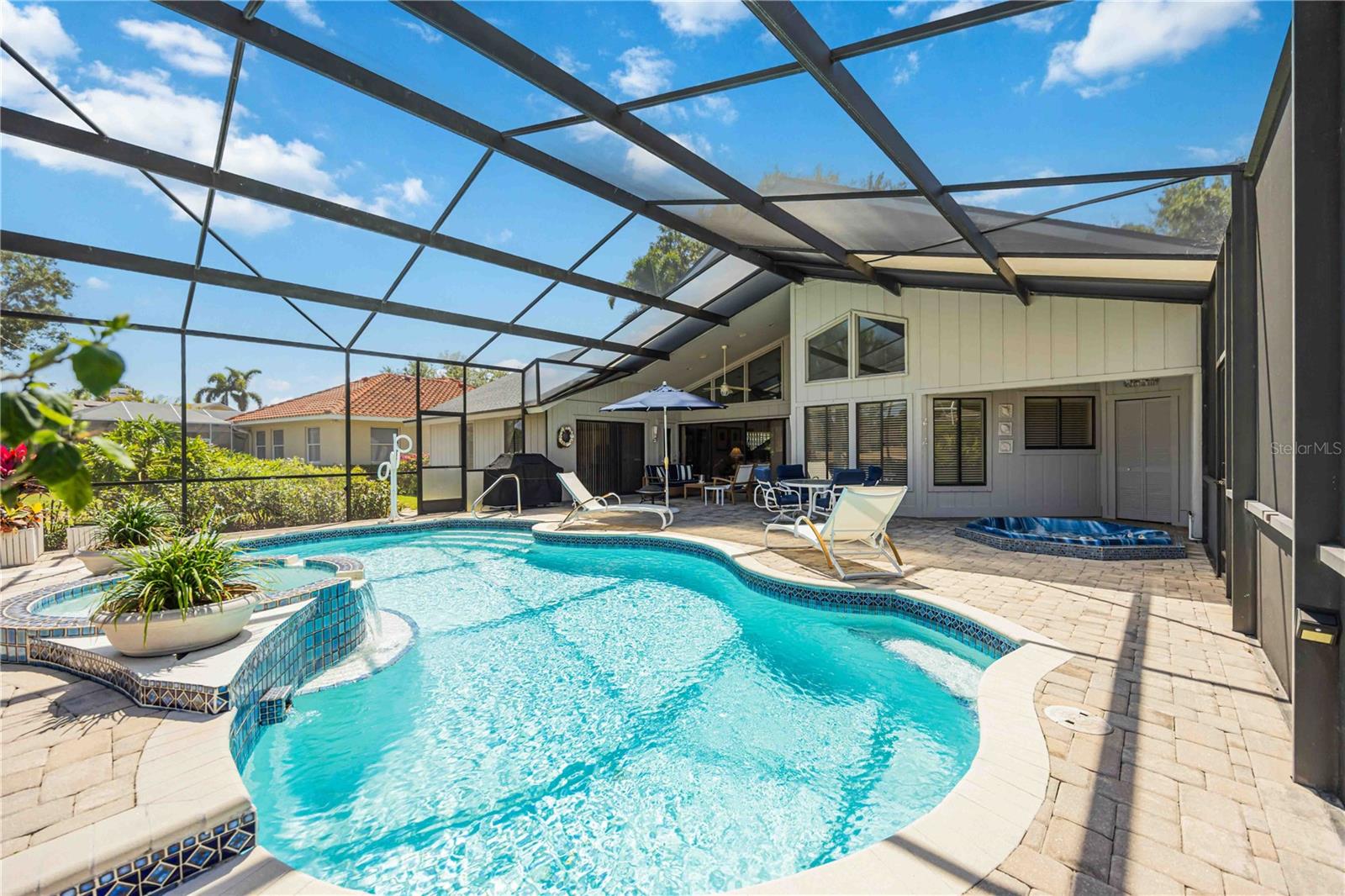 Image 24 of 42 For 8142 Misty Oaks Boulevard