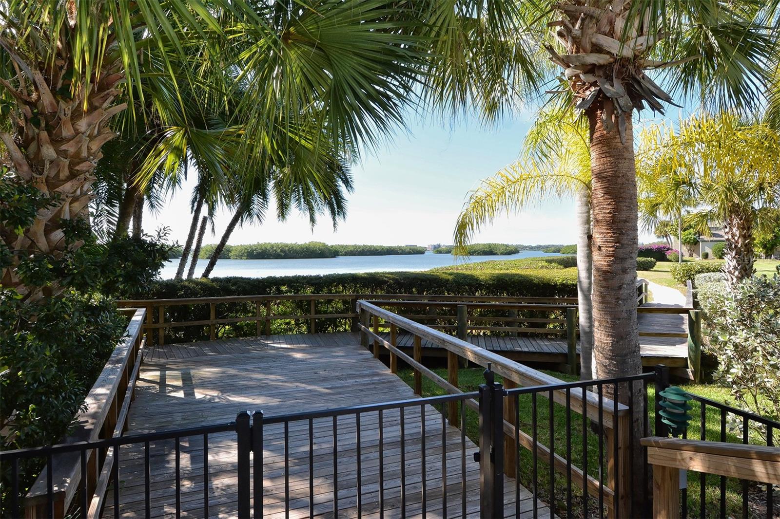 Image 45 of 61 For 1601 Bayhouse Point Drive Ba204