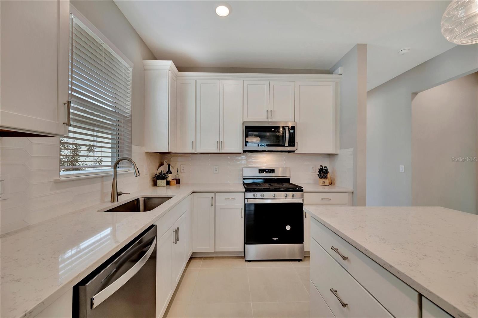 Image 32 of 71 For 10394 Abaco Falls Drive