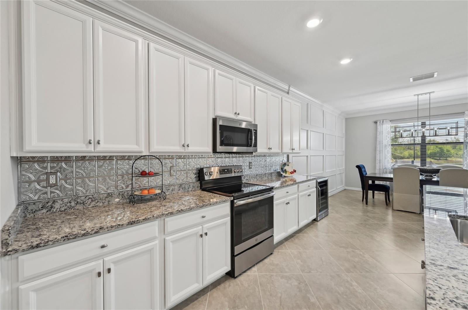 Image 15 of 82 For 13587 Vancanza Drive