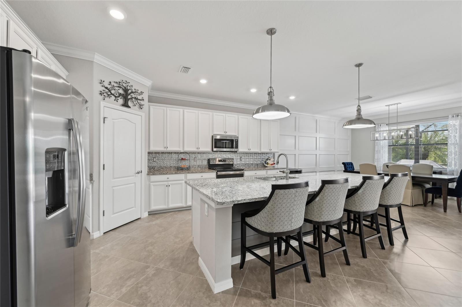 Image 16 of 82 For 13587 Vancanza Drive