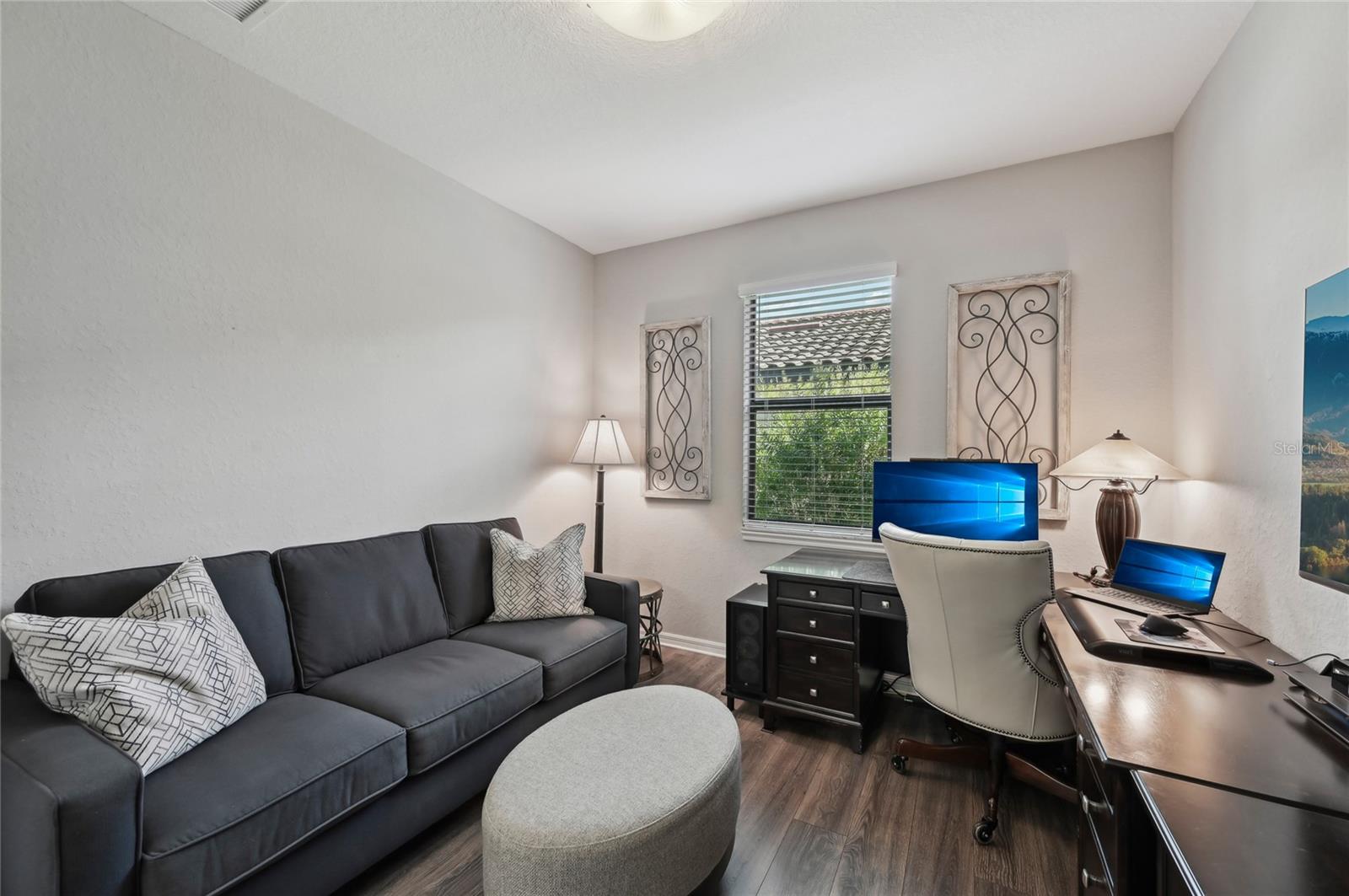 Image 37 of 82 For 13587 Vancanza Drive