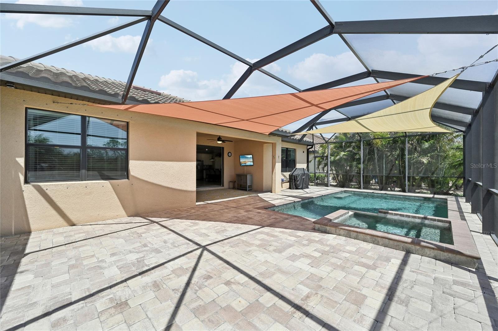 Image 44 of 82 For 13587 Vancanza Drive