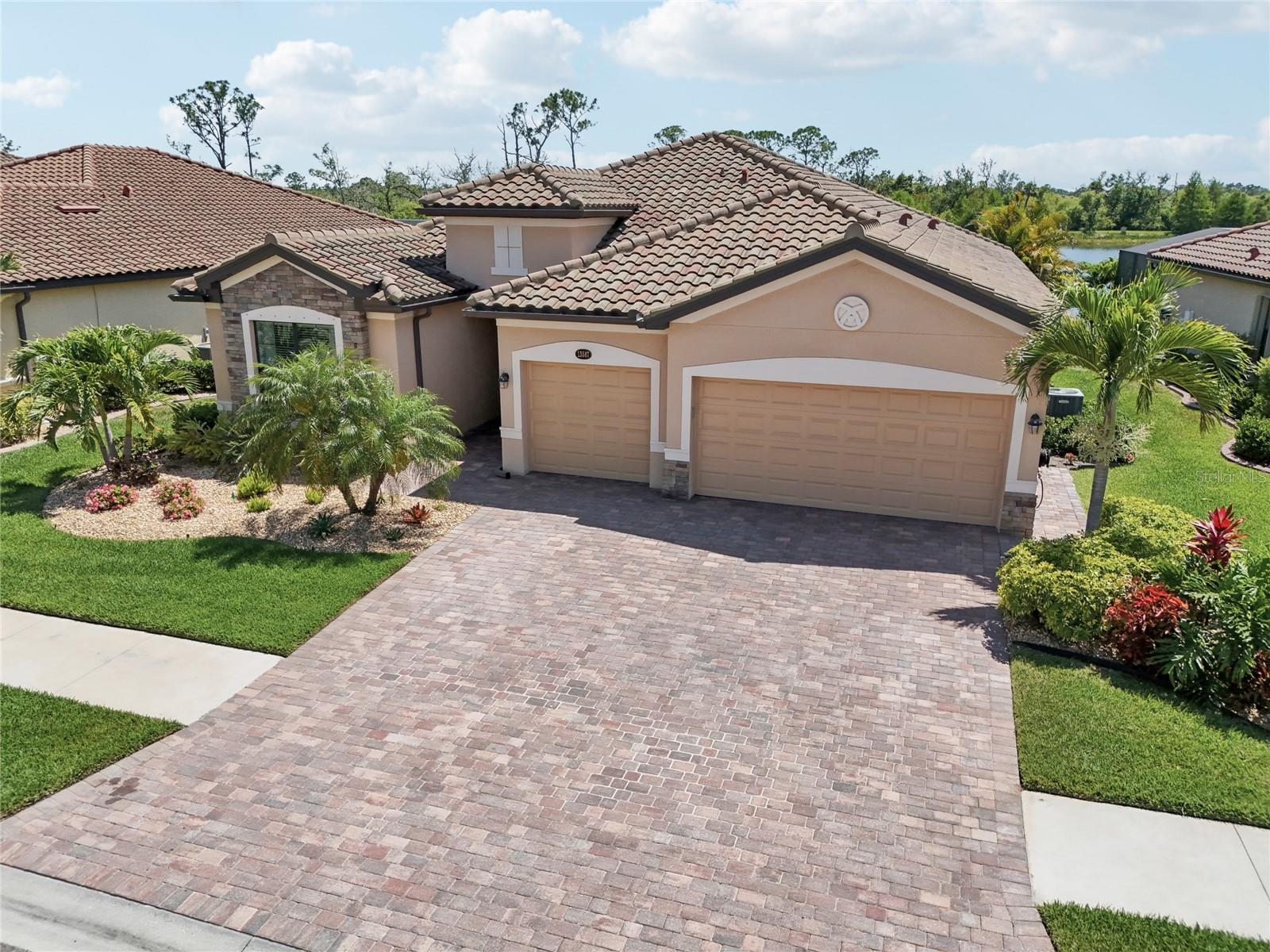 Image 56 of 82 For 13587 Vancanza Drive