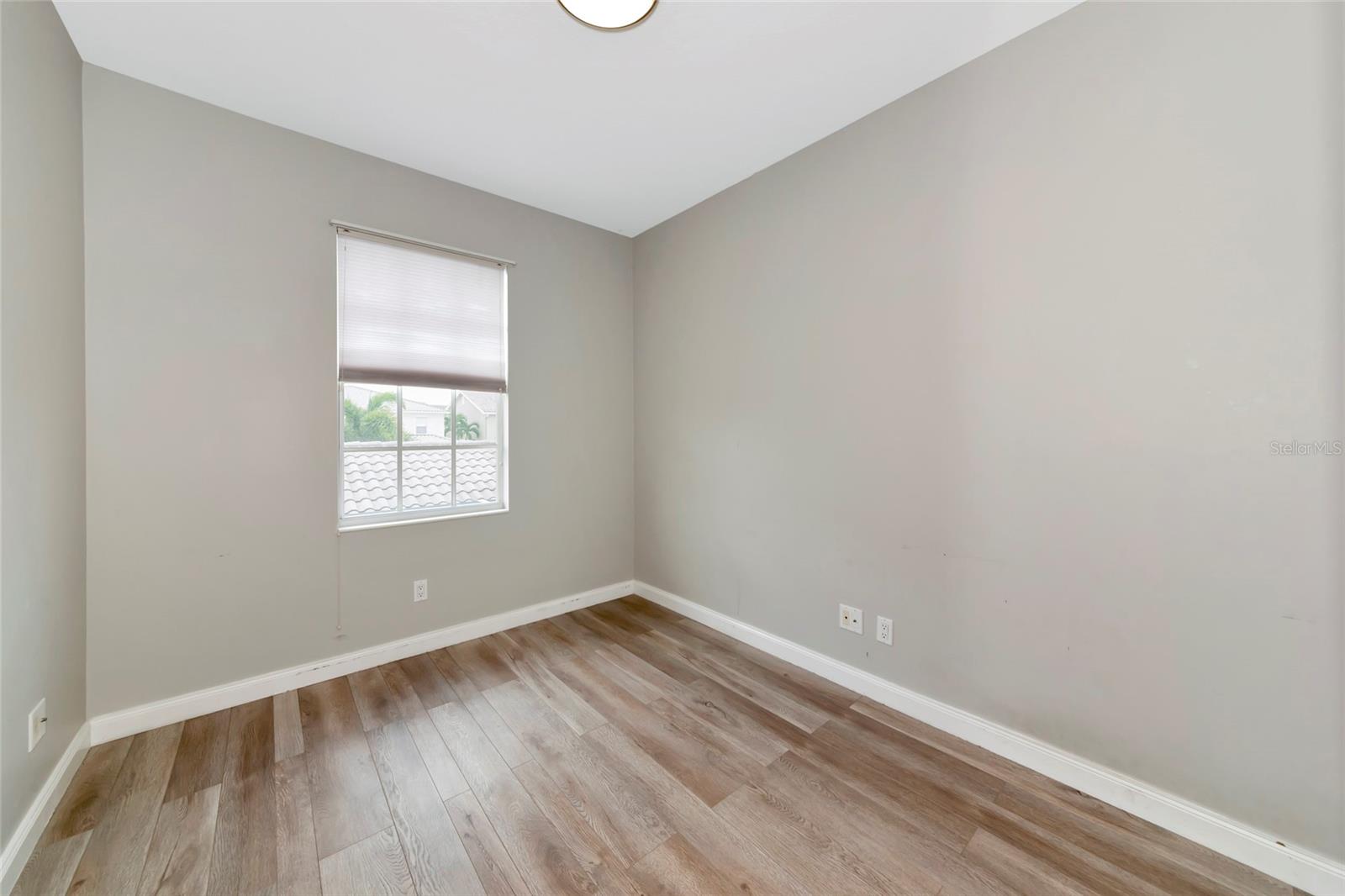 Image 31 of 50 For 5388 Davini Street