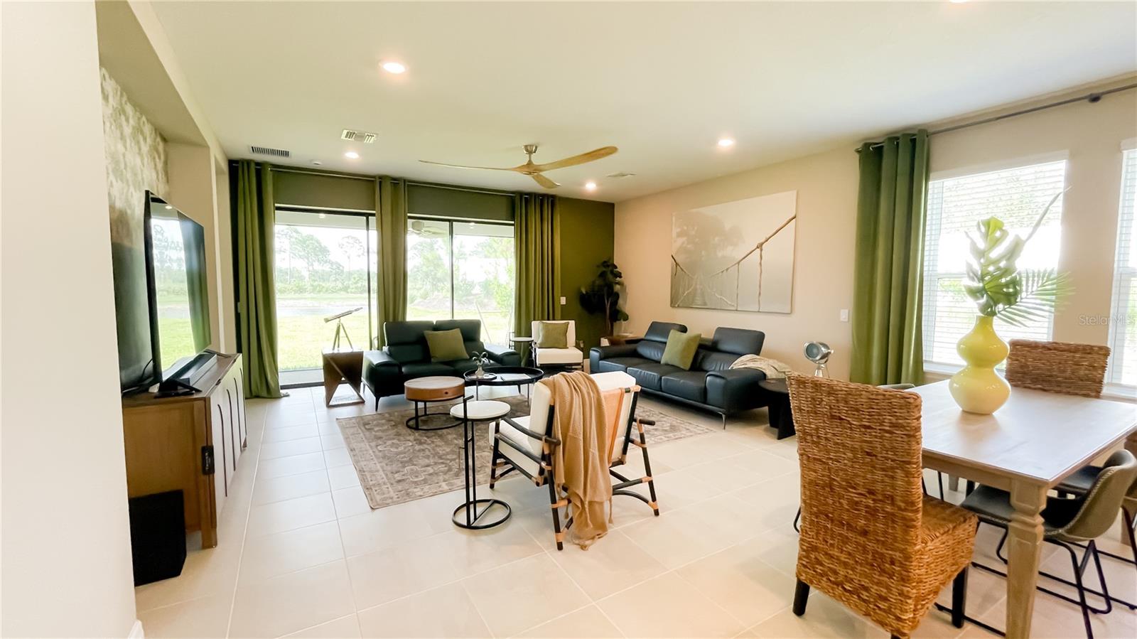 Image 5 of 33 For 5684 Blue Reef Place