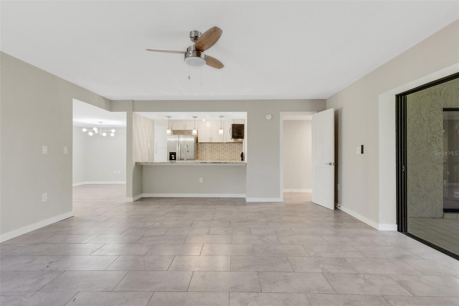 Image 18 of 38 For 2319 Beneva Terrace 2284