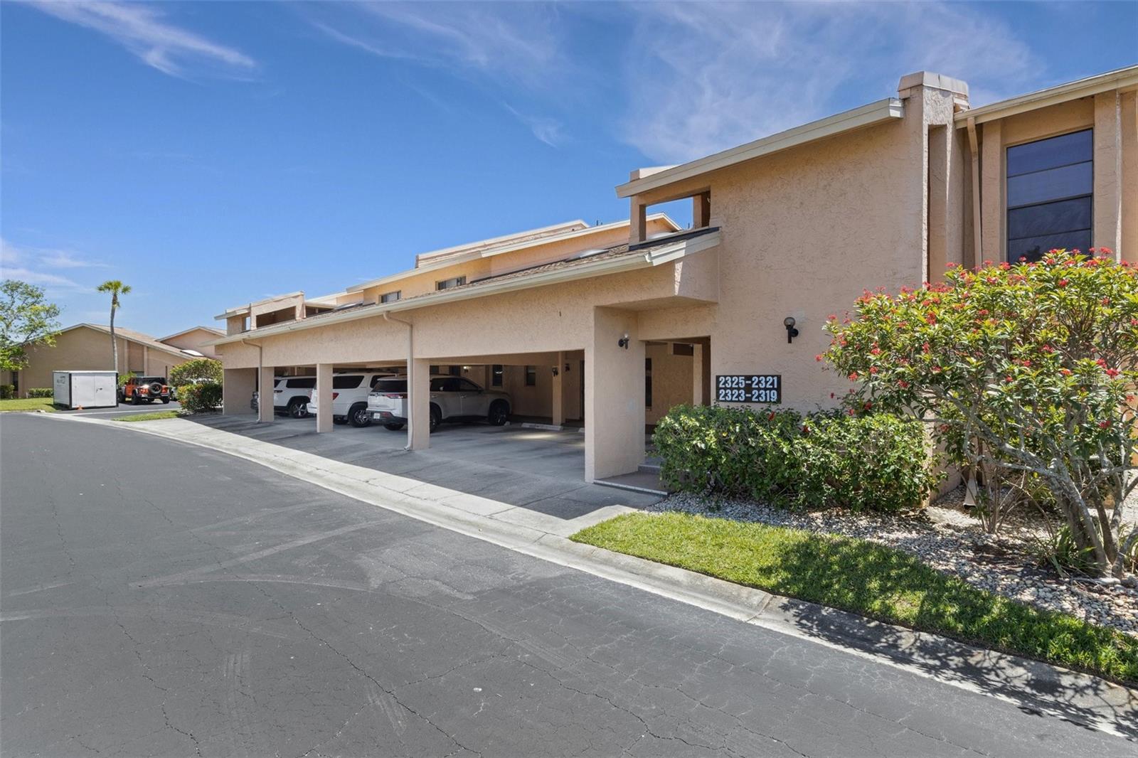 Image 2 of 38 For 2319 Beneva Terrace 2284