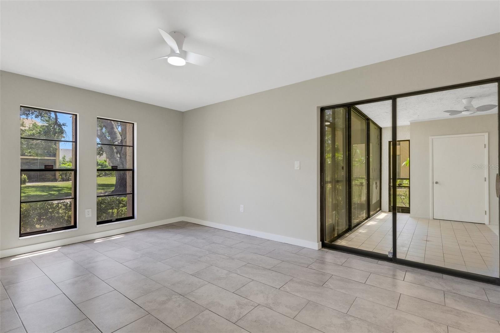 Image 24 of 38 For 2319 Beneva Terrace 2284