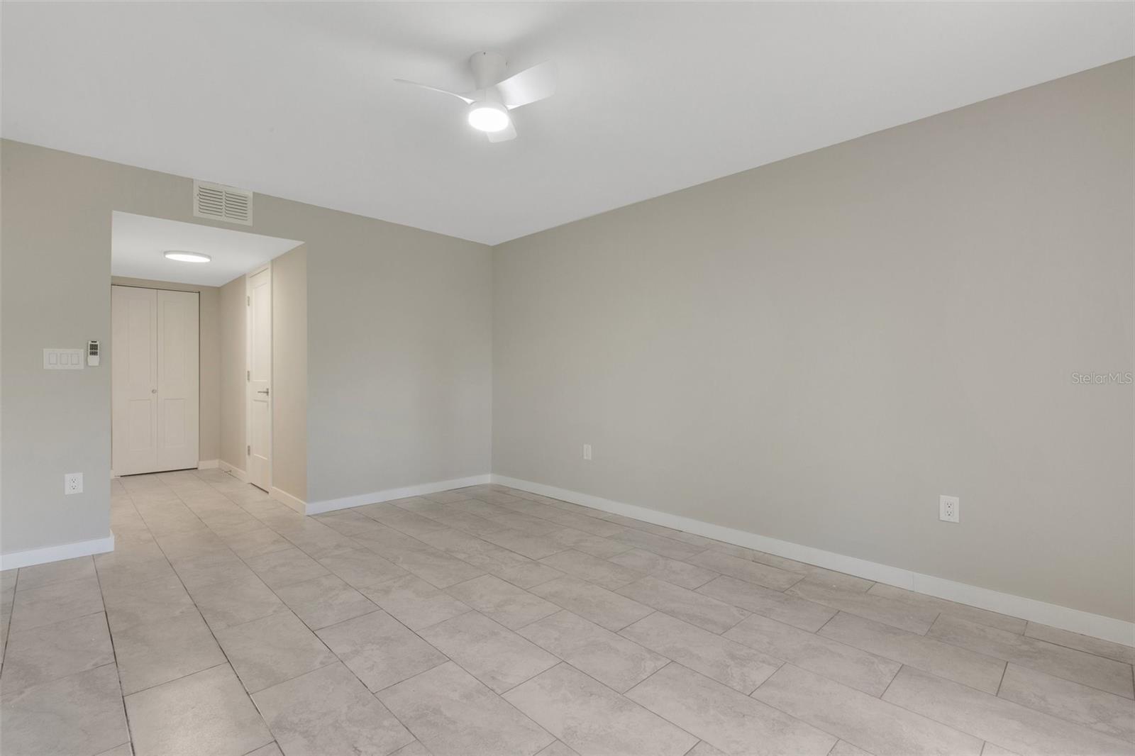Image 26 of 38 For 2319 Beneva Terrace 2284