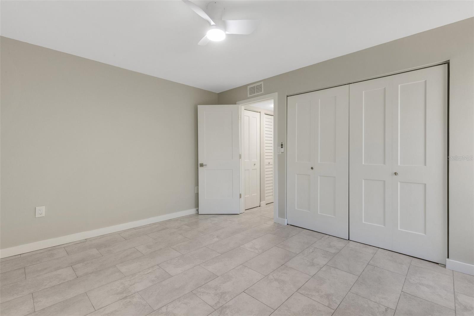 Image 33 of 38 For 2319 Beneva Terrace 2284