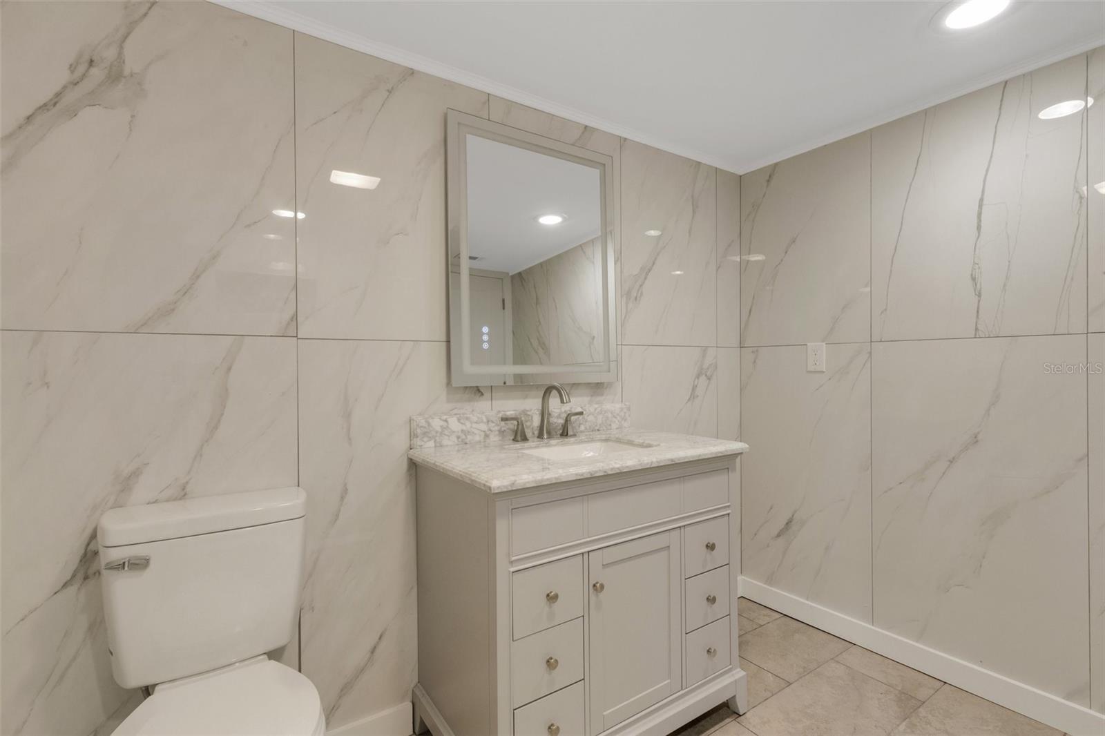 Image 38 of 38 For 2319 Beneva Terrace 2284